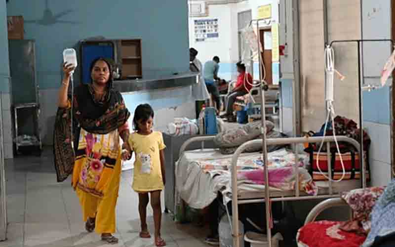 চট্টগ্রামে ঘরে ঘরে ভাইরাস জ্বরের প্রকোপ