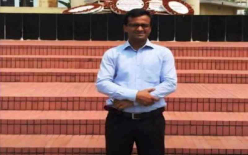 কাস্টমসের যুগ্ম কমিশনার কামরুলের বিরুদ্ধে সাংবাদিক নির্যাতনের অভিযোগ যুগ্ম কমিশনার কামরুল ইসলামে